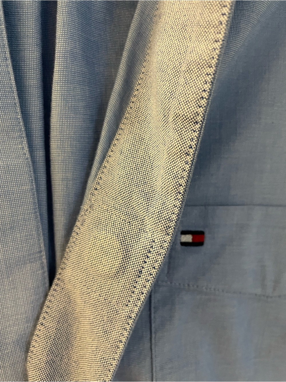 Tommy Hilfiger Adaptive Light Blue Magnetic Button-Down Oxford Shirt - Picture 4 of 5